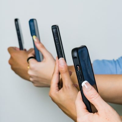 4 Phones Together In A Row